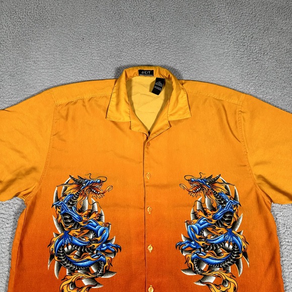 J/E/T Shirt Mens Large Ombre Dragon Tattoo 100% Polyester Y2K Streetwear Casual - Picture 2 of 9